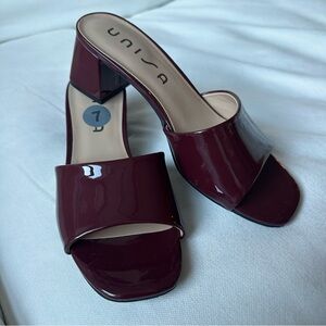 Unisa Maroon Patent Heeled Sandals